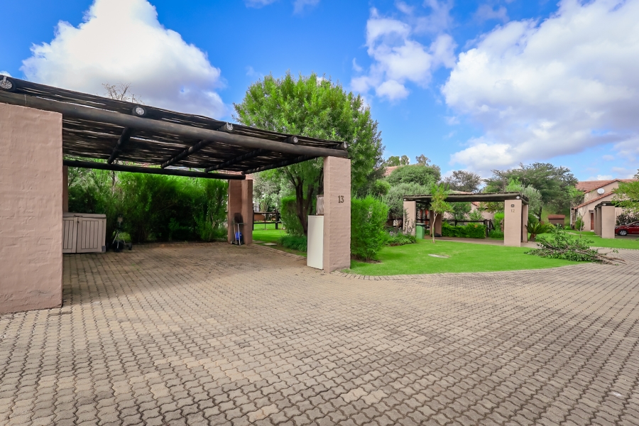 3 Bedroom Property for Sale in The Coves North West